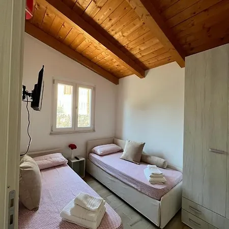 Holiday home Vacanze La Quercia *