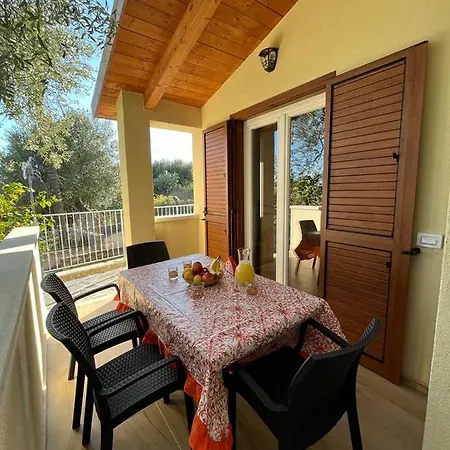 Holiday home Vacanze La Quercia Marina di Camerota