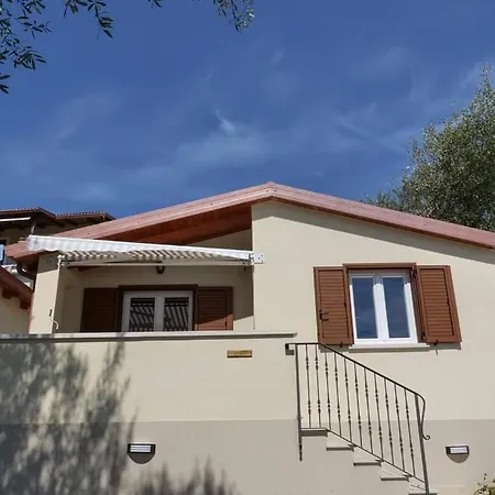 Holiday home Vacanze La Quercia