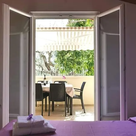 Holiday home Vacanze La Quercia